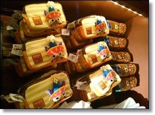 オトモアイルーポーチ