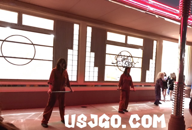 usj ハロウィン 雨のゾンビ