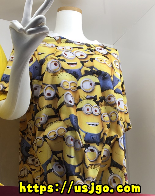 USJ　ミニオン　実写総柄Ｔシャツ