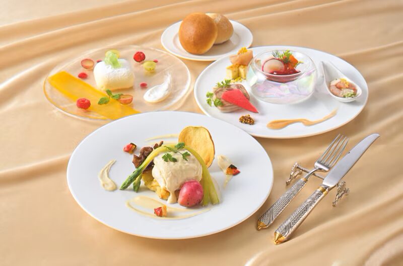 タイニー・ブロッサム・ジュエルフレンチコース（魚）