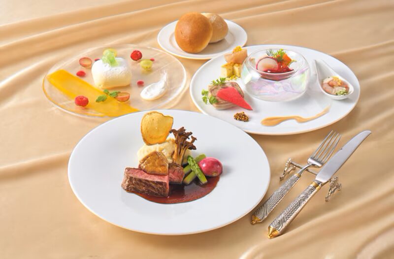 タイニー・ブロッサム・ジュエルフレンチコース（肉）